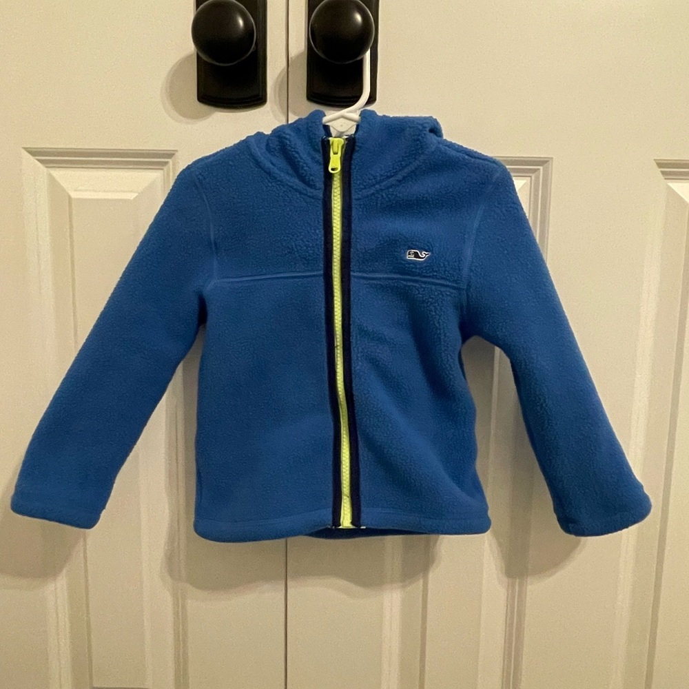 Pristine condition Vineyard Vines fleece hoodie toddler 2T NWOT